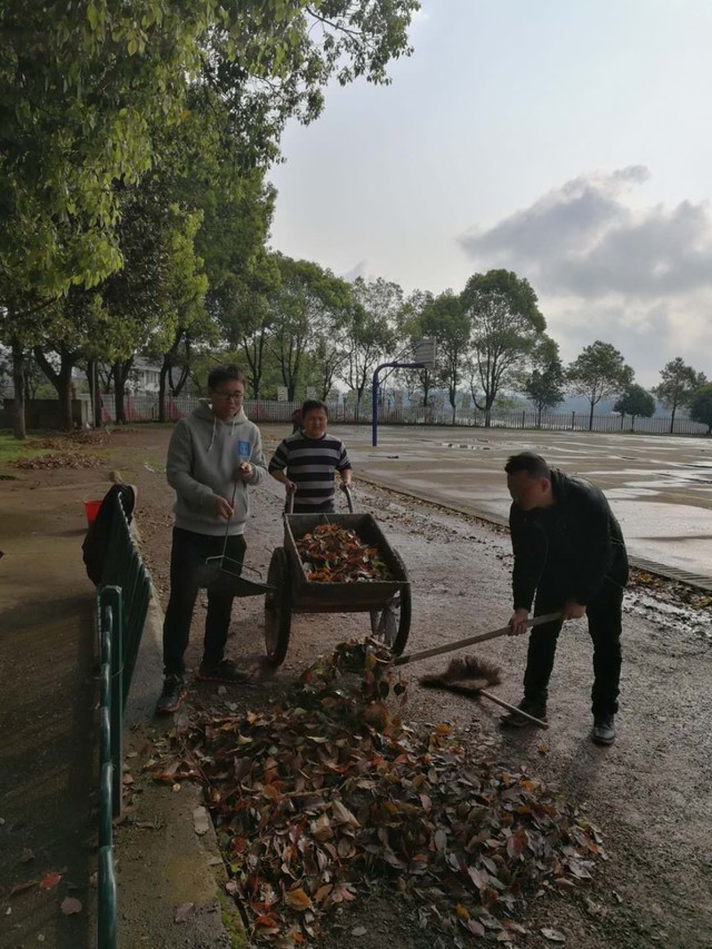 1598592641676401.jpg 1598592641676401.jpg