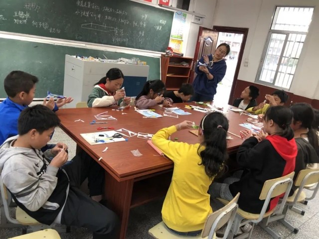 1598592797403185.jpg 5e874700f06bc.jpg