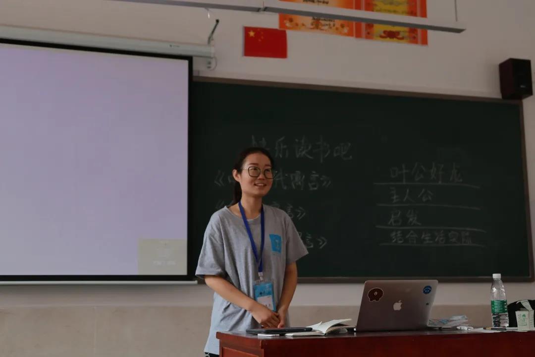 1607499212676134.jpg 周月.jpg