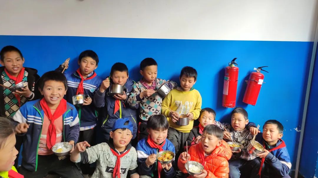 1652321018331637.jpg 12.jpg