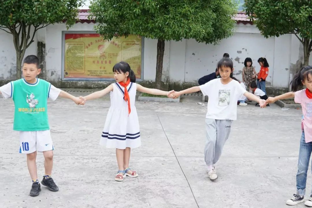 1701056474777337.jpg 5.jpg