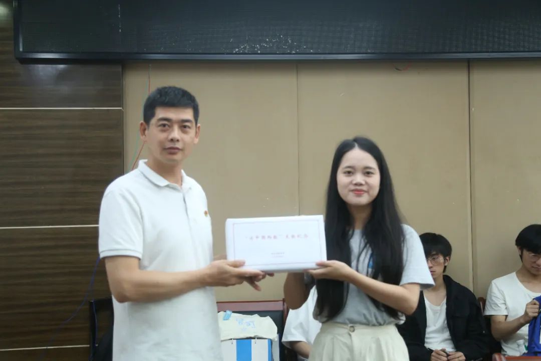 1705576378447185.jpg fd40b4e93cf0ce6fb704f6bc7c464823.jpg