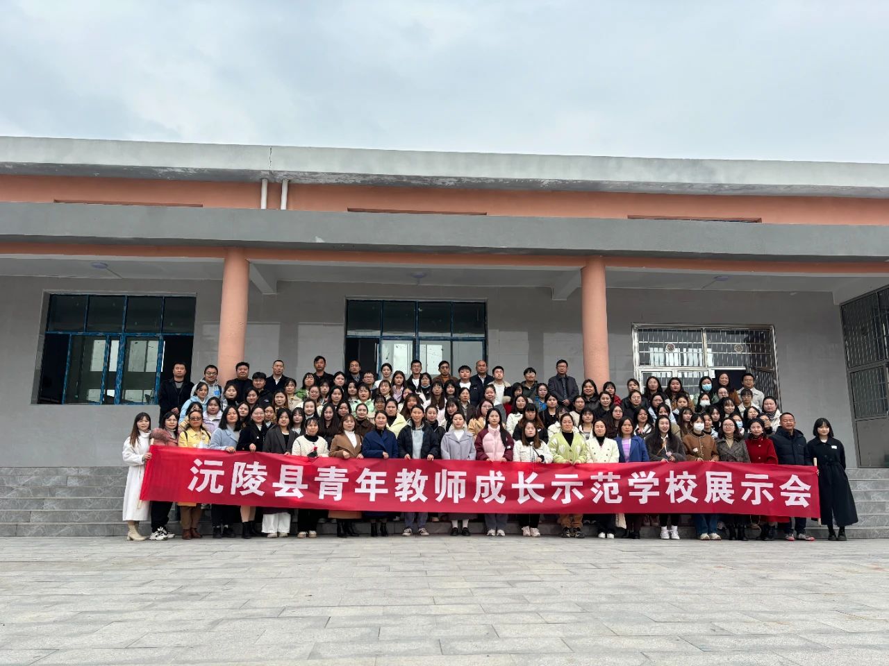 1706177294175768.jpg 6b1f65ffd160fc4599e91670d96a1b3a.jpg