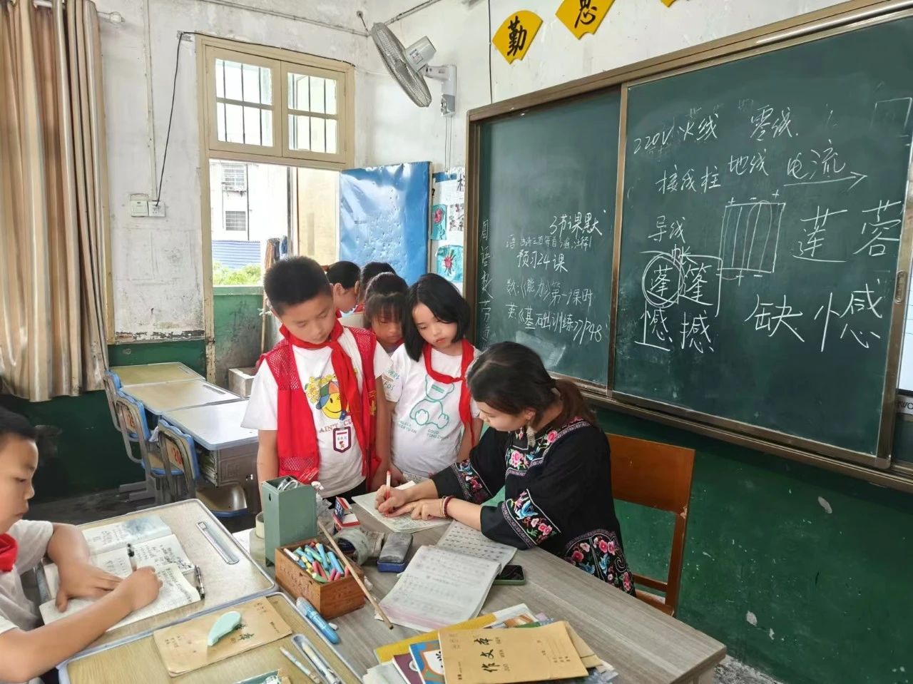 1725505511745393.jpeg 819c87cc17965a474b983793cfaa5067.jpeg