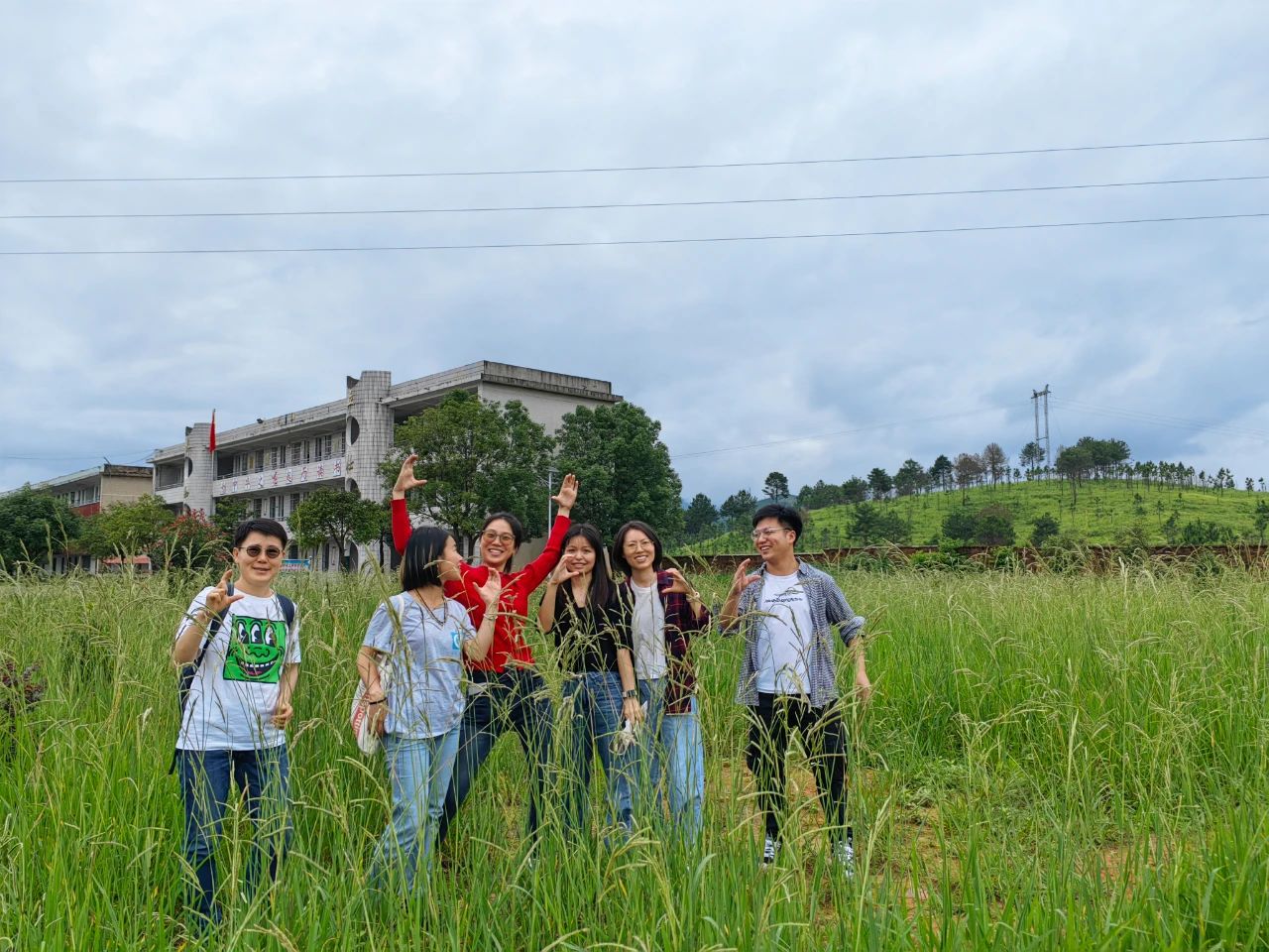 1725505577944597.jpeg 57ba834d563297fbed852811ba1402ce.jpeg