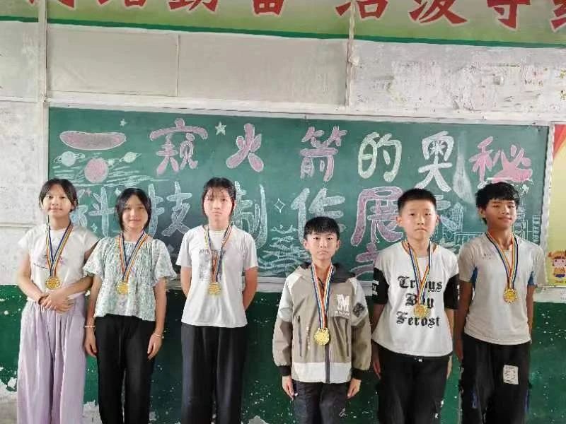 1725506357187956.jpeg 09550fcb48a6fb8d89d50ec61aa6acc6.jpeg