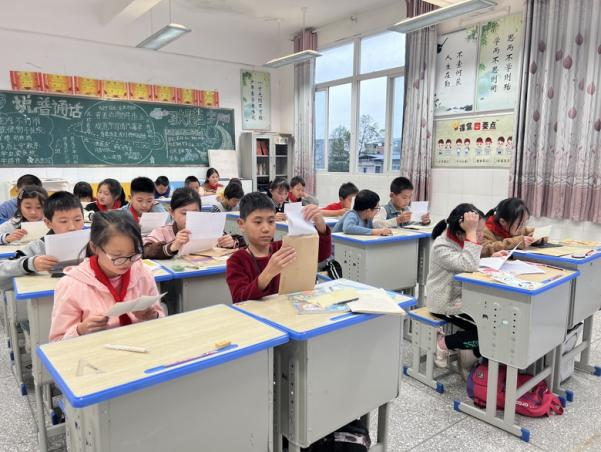 1726716104636781.png 90db46e891496309eb08b0462ef2b4f2.png