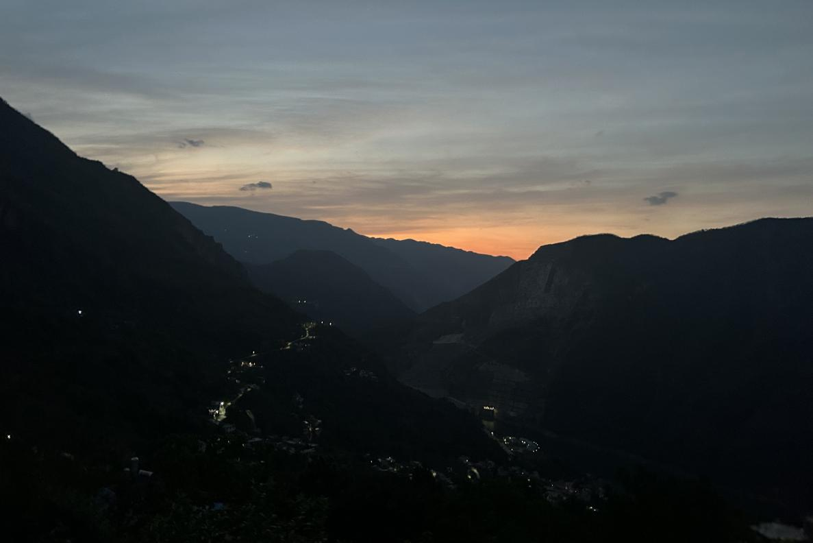 1726716325870688.png efc706983aee811b62ab05f68e75277b.png