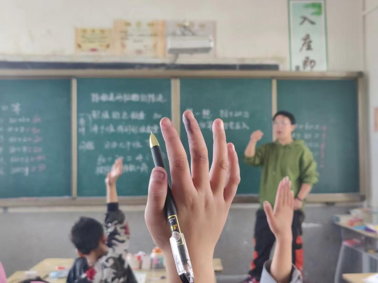 1726724791245237.png 1f91eada9b26588137d0734e96641f8f.png